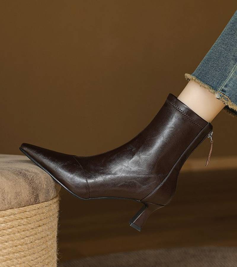 ALÉVANE | Bottines en cuir à talon élégant
