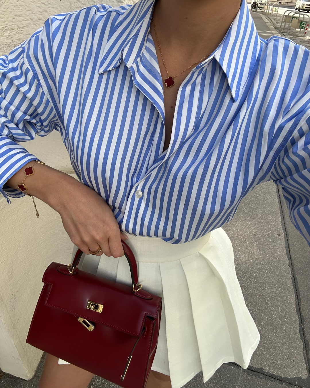 ALÉVANE | MINI SAC EN CUIR BORDEAUX ÉLÉGANT