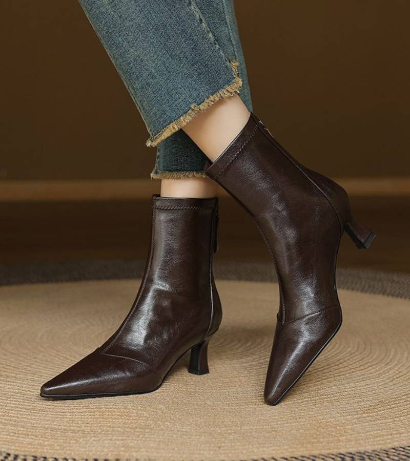 ALÉVANE | Bottines en cuir à talon élégant