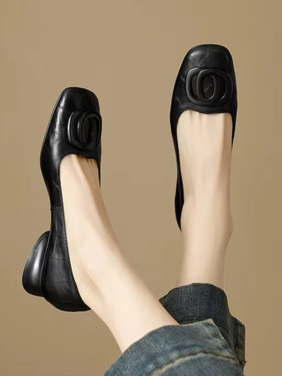 ALÉVANE | Ballerines en Cuir Bout Carré Margot