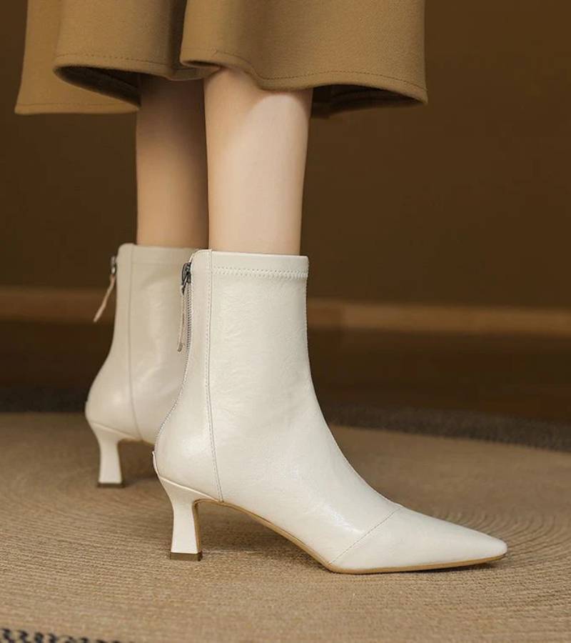 ALÉVANE | Bottines en cuir à talon élégant
