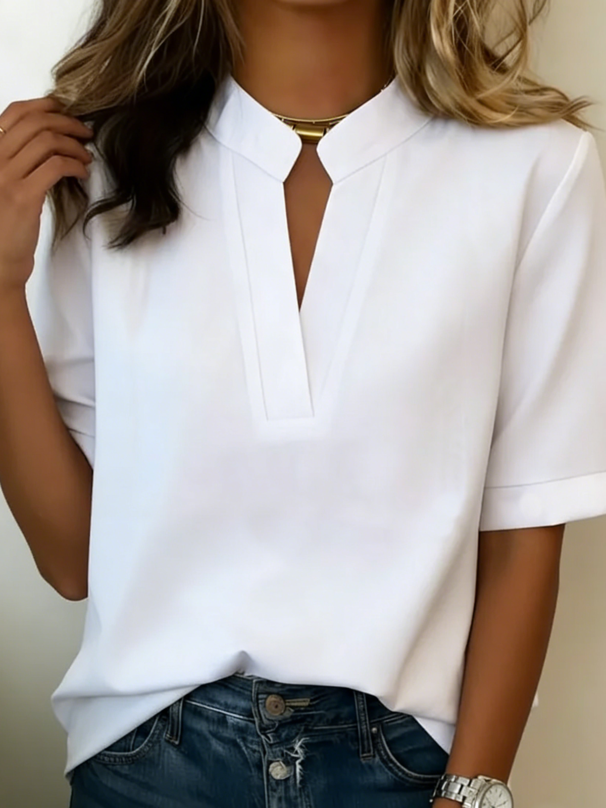 ALÉVANE | Blouse Chic à Col en V Margaux
