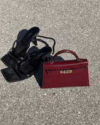 ALÉVANE | MINI SAC EN CUIR BORDEAUX ÉLÉGANT