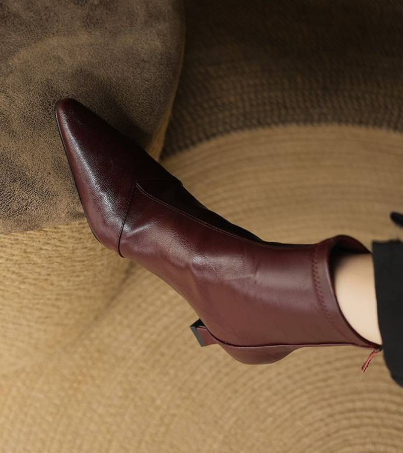 ALÉVANE | Bottines en cuir à talon élégant