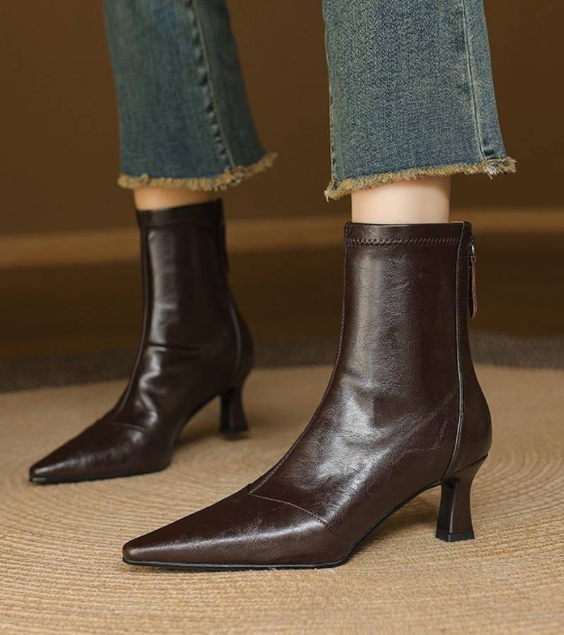 ALÉVANE | Bottines en cuir à talon élégant