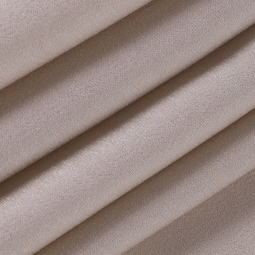 ALÉVANE | Robe Élégante Fendue Victoria