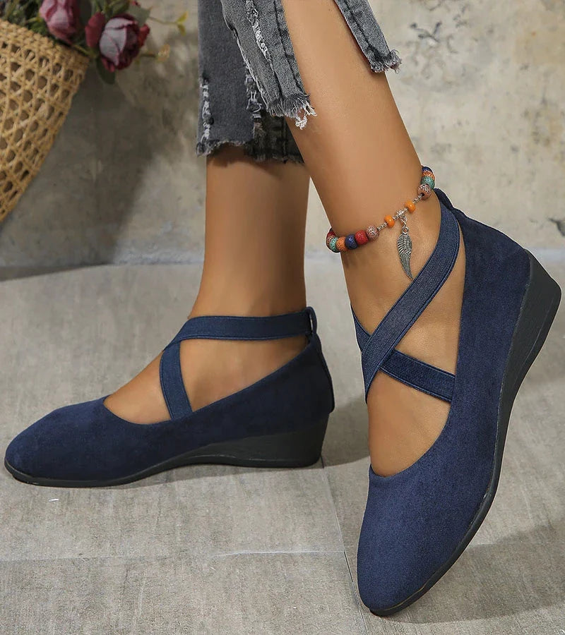 ALÉVANE | BALLERINES FERMÉES À SEMELLE COMPENSÉE