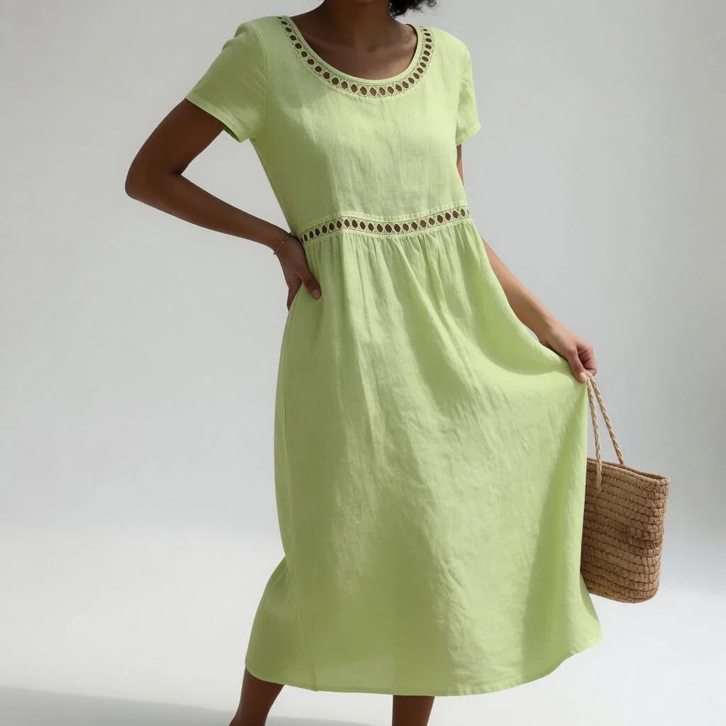 ALÉVANE | Robe Brodée en Lin