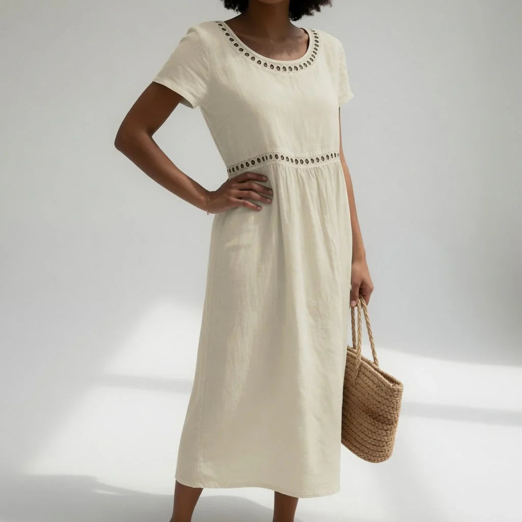 ALÉVANE | Robe Brodée en Lin