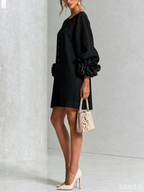 ALÉVANE | Mini-Robe Élégante à Détails Floraux