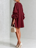 ALÉVANE | Mini-Robe Élégante à Détails Floraux