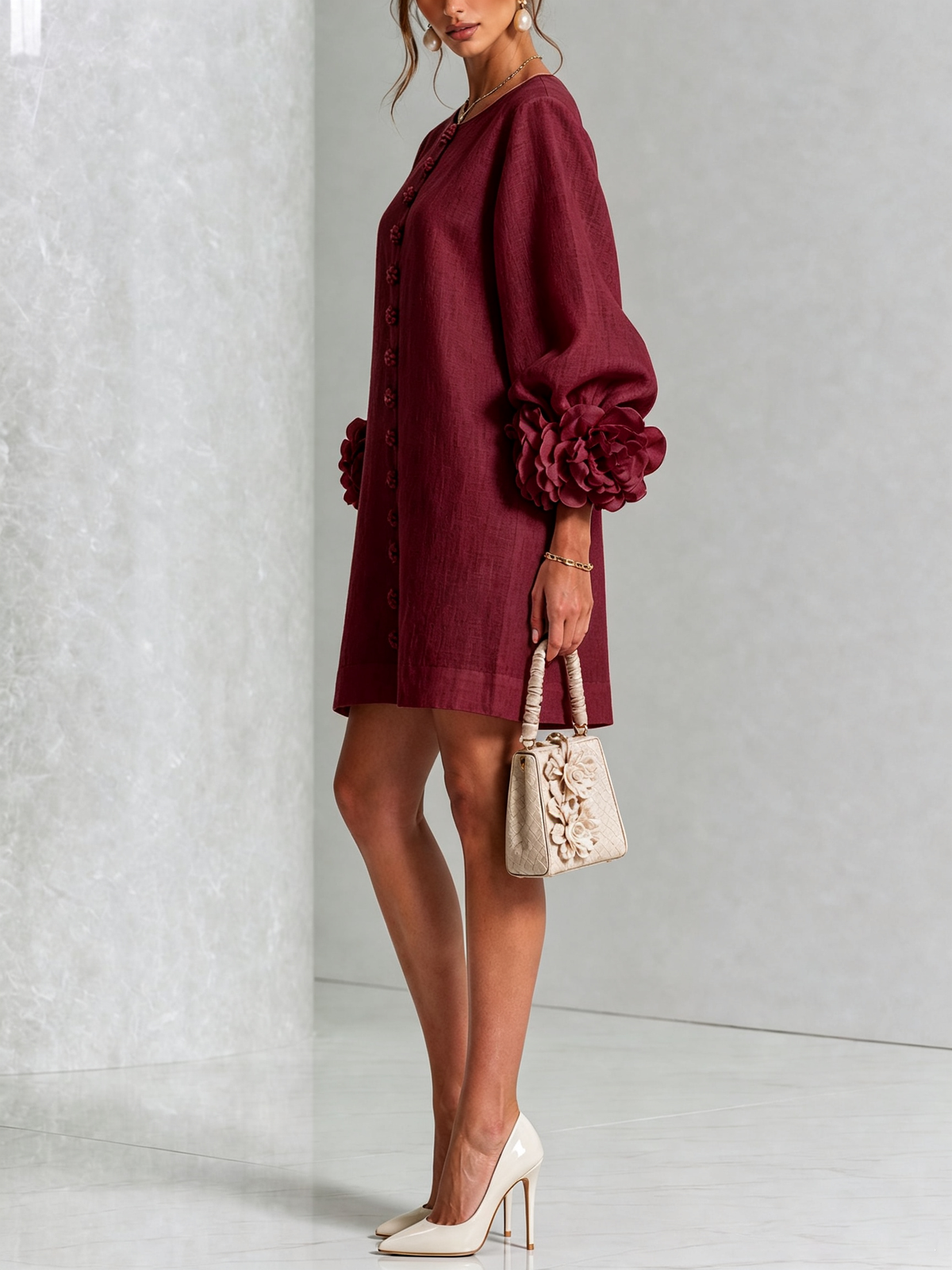 ALÉVANE | Mini-Robe Élégante à Détails Floraux