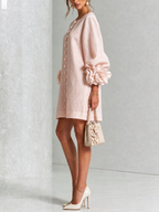 ALÉVANE | Mini-Robe Élégante à Détails Floraux