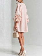ALÉVANE | Mini-Robe Élégante à Détails Floraux