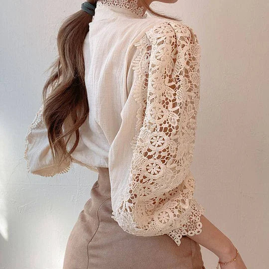 ALÉVANE | Chemise à manches longues avec dentelle et détails Tove