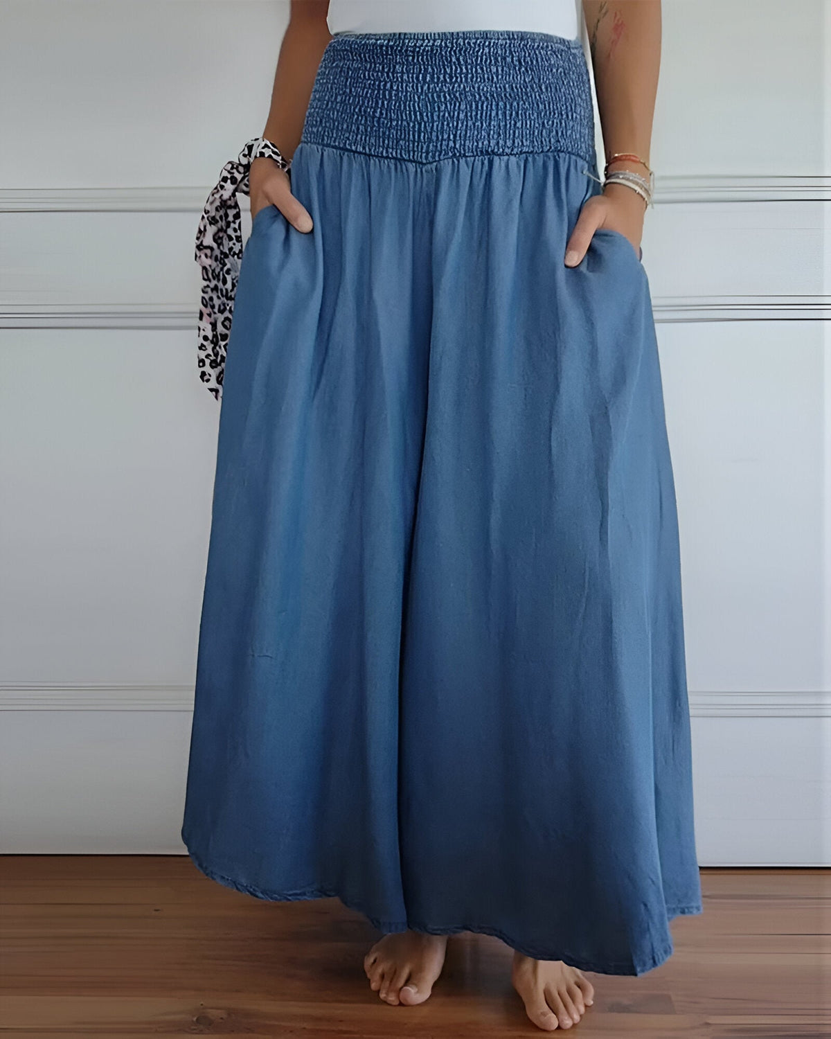 ALÉVANE | Pantalon large pour femme avec taille smockée